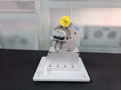 Máquina de Enrollado de Tela Vertical JW-25W Thumb