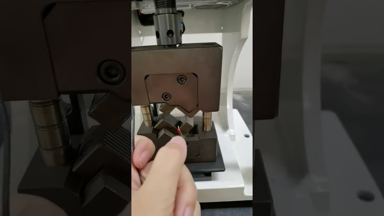 Different Size Terminals No Need to Change Molds One Machine One #factory #machine #wirestripping