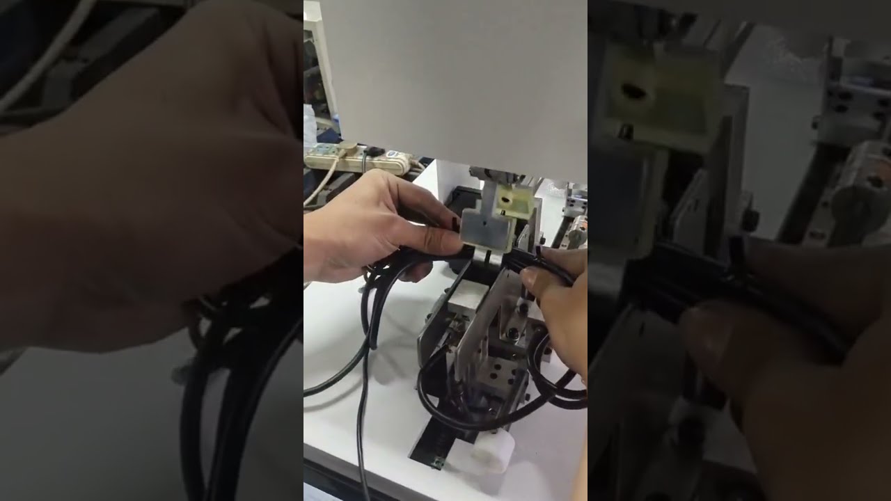 Automatic Coreless Twist Tie Machine Live Demo #factory #machine