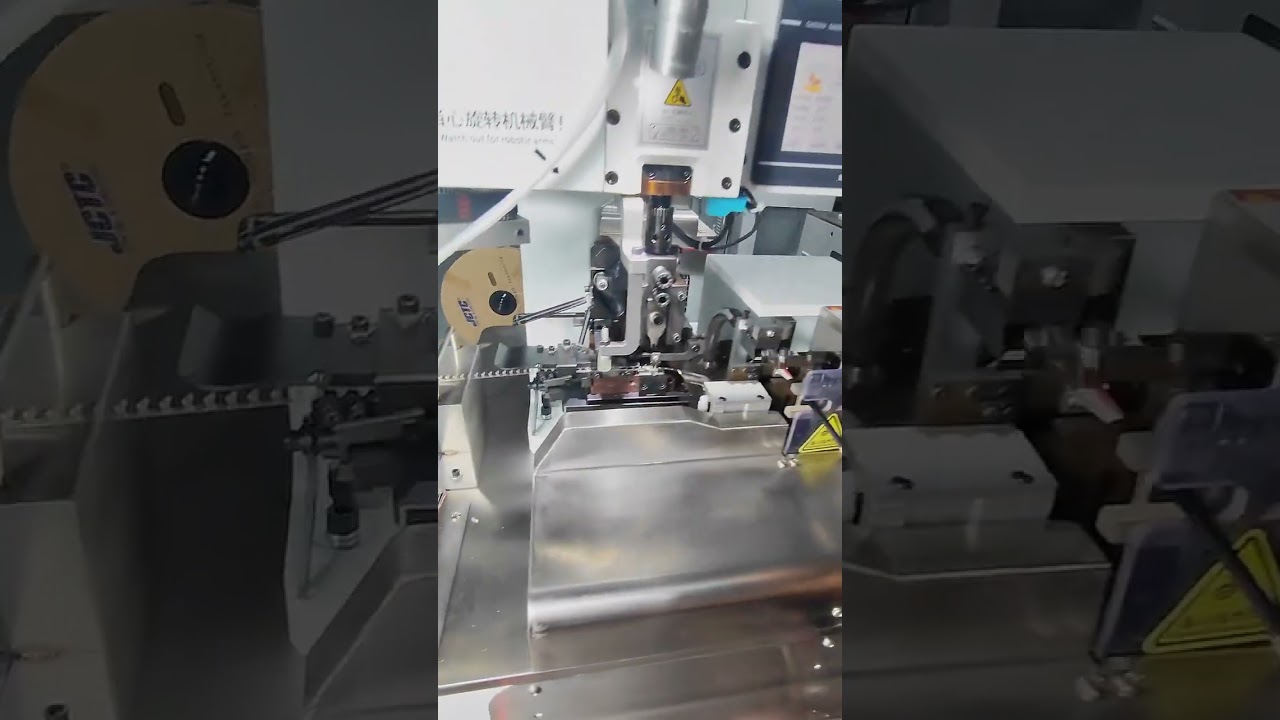 11-Core Wire Stripping and Terminal Crimping High-Speed Processing Machine