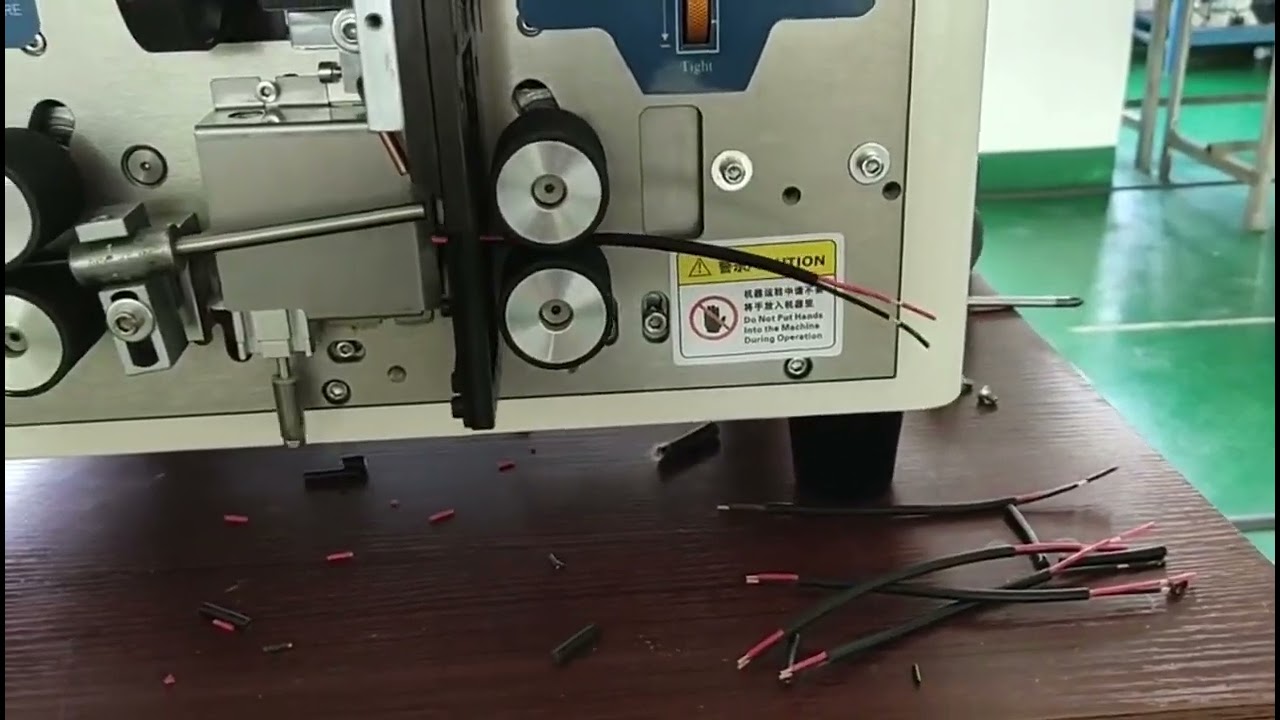 Fully Automatic Computer Wire Stripping Machine Outer Sheath and Core Wire Stripping Completed